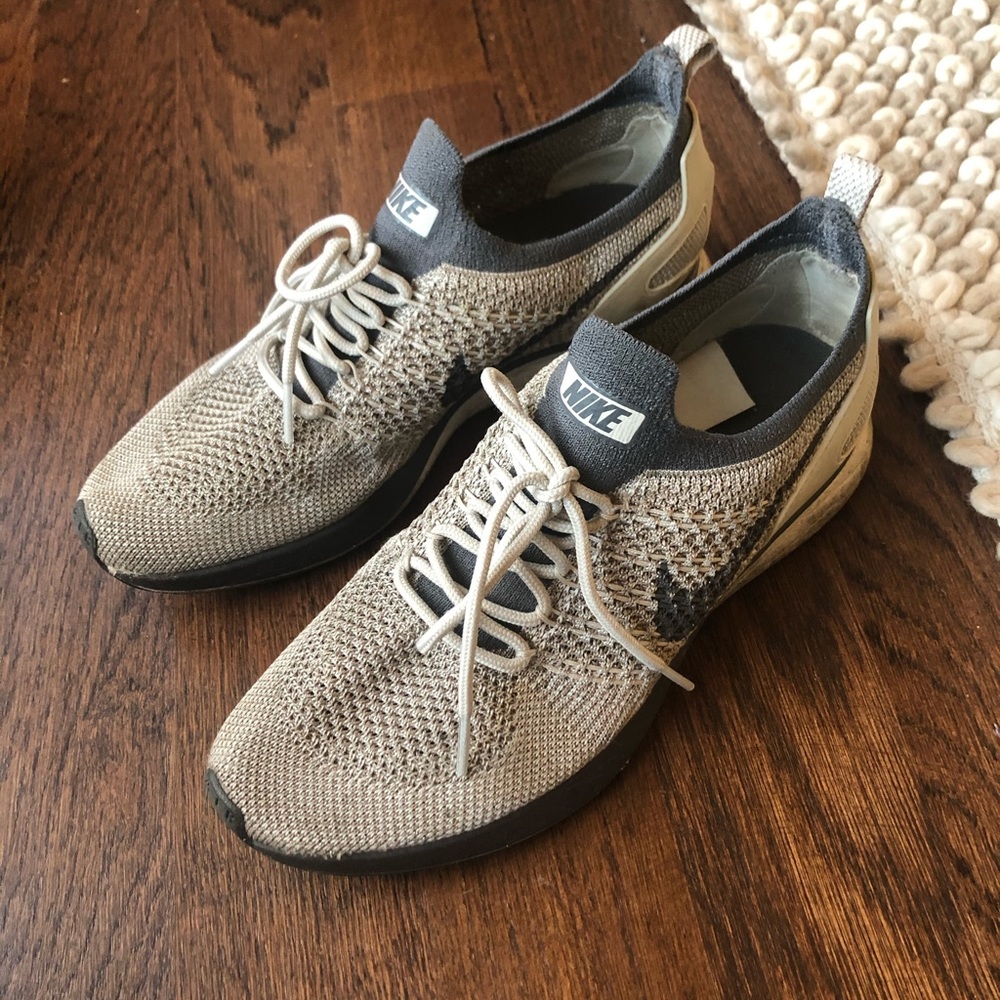 Nike Mariah Flyknit